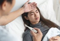 Apa yang Perlu Dilakukan untuk Meredakan Demam? Apa Yang Harus Dilakukan Saat Demam Tinggi